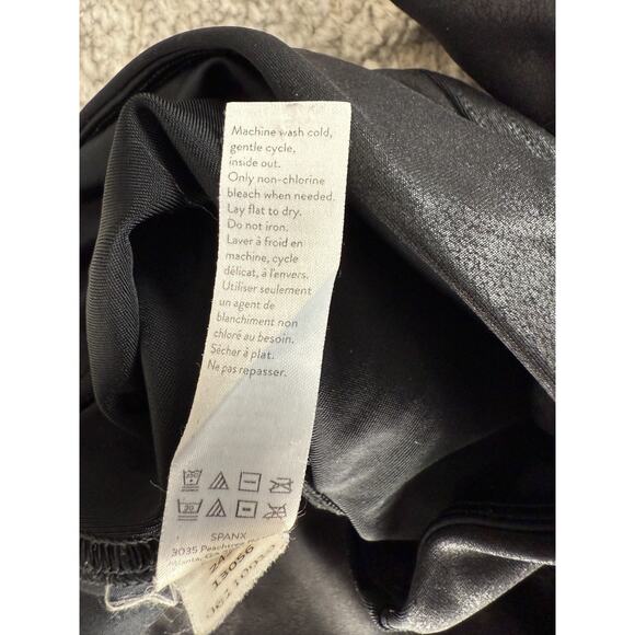 Spanx Size S Faux Leather Casual Leggings Black Elastic Waist Pull On Stretch - Picture 10 of 11